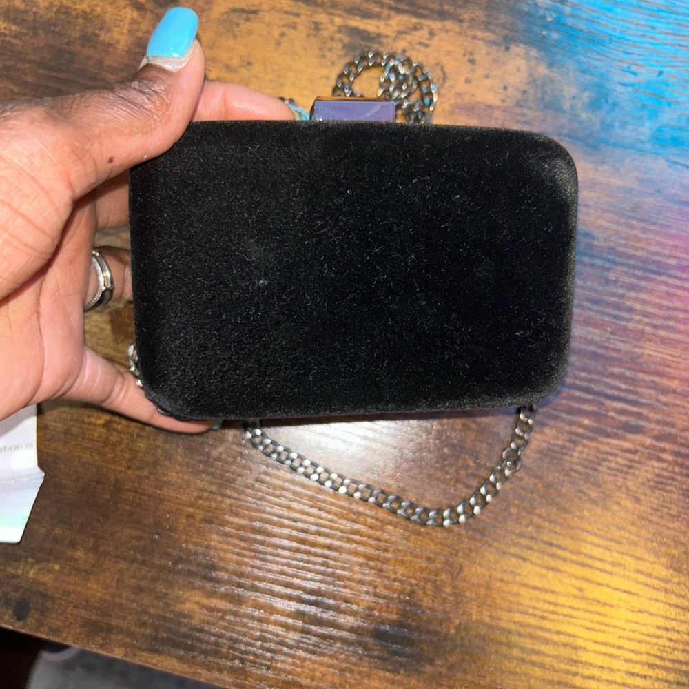 Authentic Giorgio Armani Velvet Clutch - Picture 9 of 9